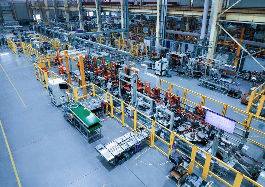 行業(yè)唯一！海爾5G全連接工廠入選工業(yè)互聯(lián)網(wǎng)測(cè)試床，引領(lǐng)生產(chǎn)園區(qū)技術(shù)革新